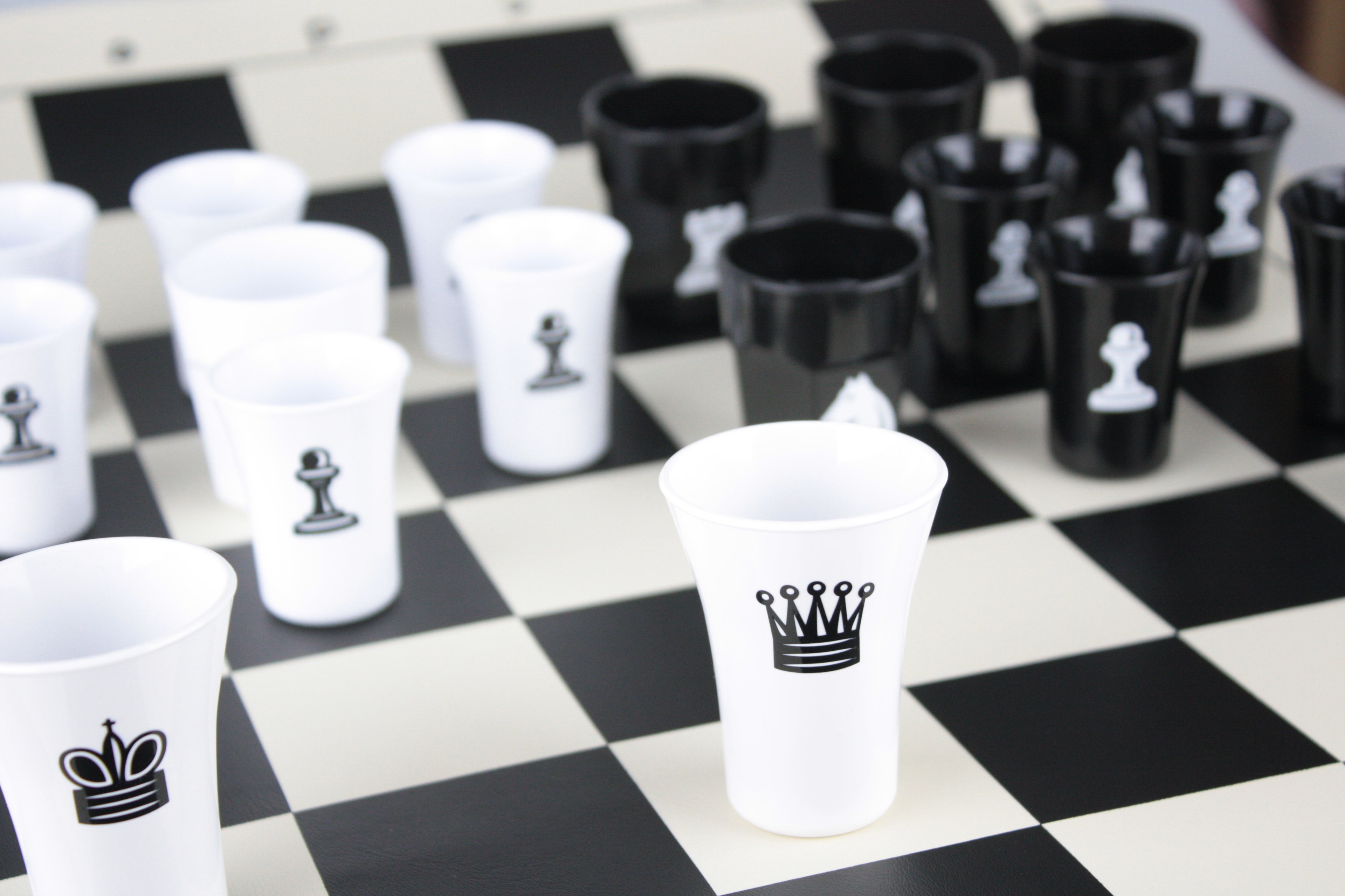 Jogo de Xadrez MPDrink em Polipropileno