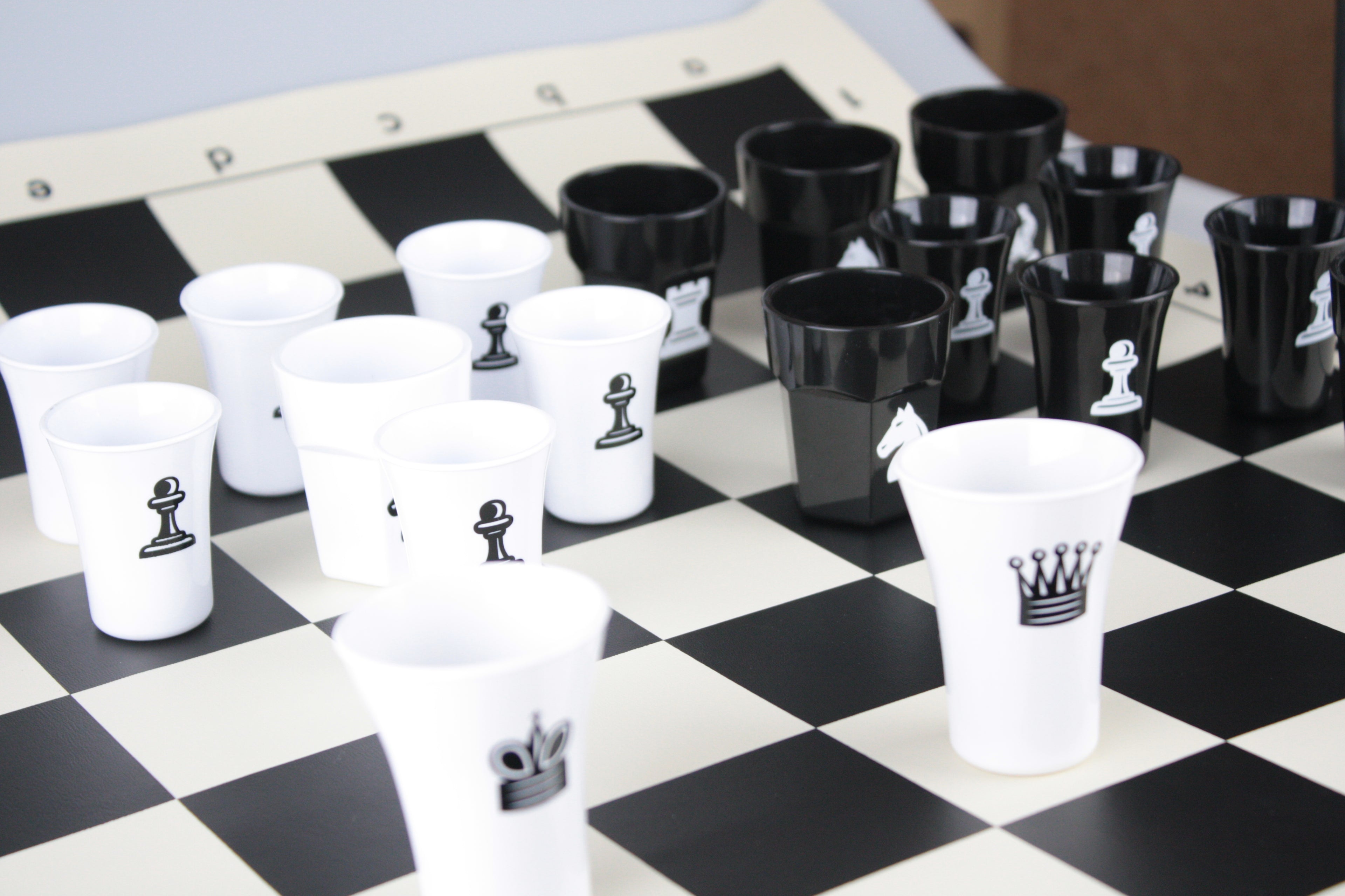 Jogo de Xadrez MPDrink em Polipropileno